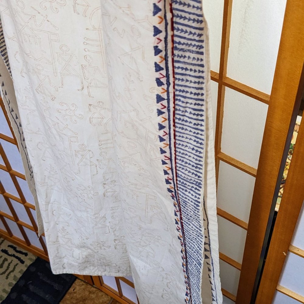 CHAHEK of India- Hand Batiked Full-Length Tunic - Picture 12 of 16